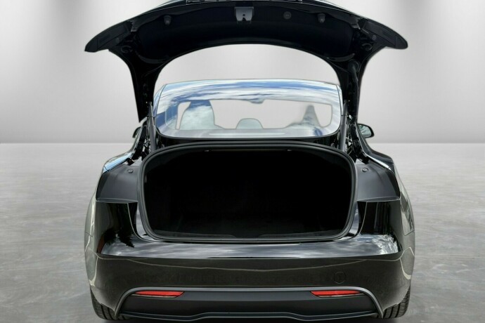 tesla-model-3-elektrisitet-2024-big-9