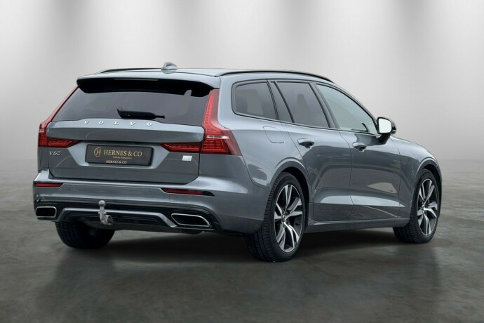 volvo-v60-elektrisitetbensin-2021-big-5