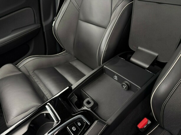 volvo-v60-elektrisitetbensin-2021-big-19