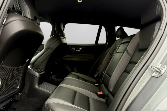 volvo-v60-elektrisitetbensin-2021-big-11