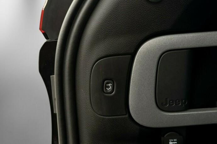 jeep-cherokee-diesel-2015-big-20