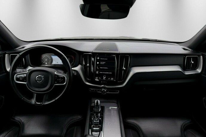 volvo-xc-60-elektrisitetbensin-2019-big-15