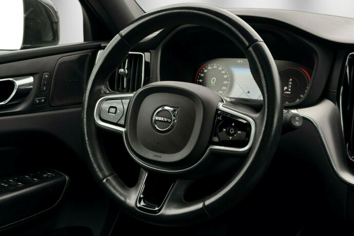 volvo-xc-60-elektrisitetbensin-2019-big-16