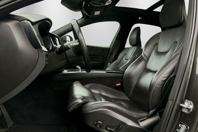 volvo-xc-60-elektrisitetbensin-2019-big-13
