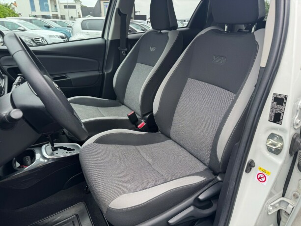 toyota-yaris-elektrisitetbensin-2019-big-13