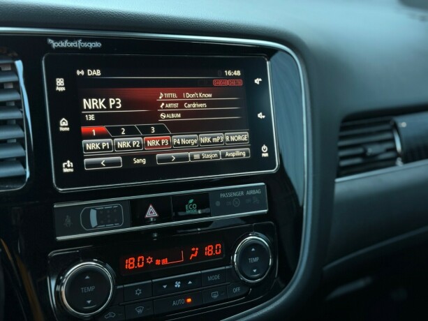 mitsubishi-outlander-elektrisitetbensin-2019-big-32