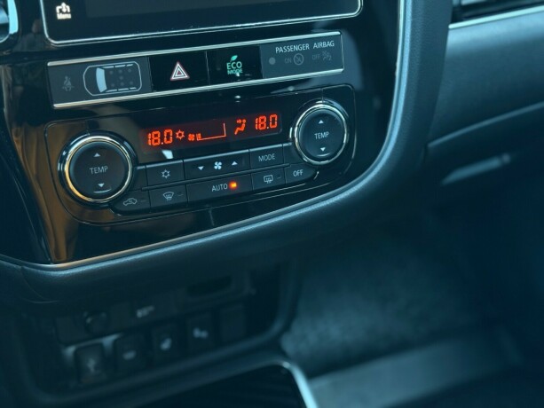 mitsubishi-outlander-elektrisitetbensin-2019-big-37