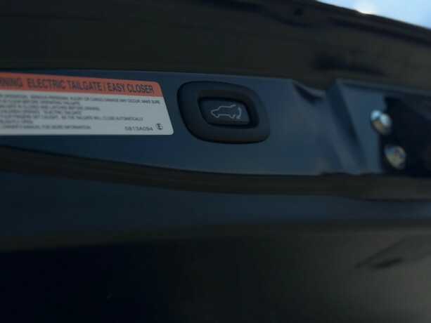 mitsubishi-outlander-elektrisitetbensin-2019-big-12