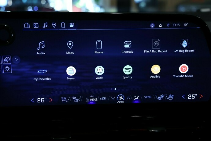 chevrolet-silverado-elektrisitet-2024-big-15
