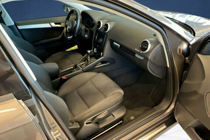 audi-a3-diesel-2013-big-11