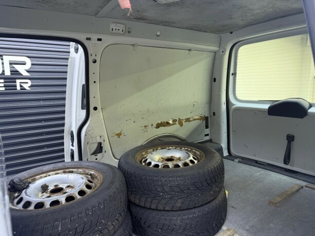 volkswagen-caddy-maxi-diesel-2015-big-24