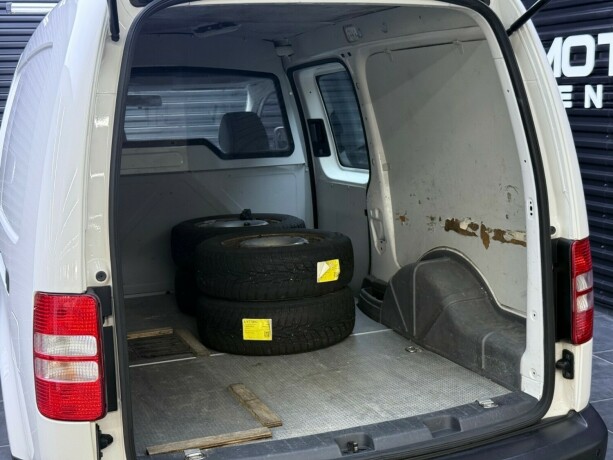 volkswagen-caddy-maxi-diesel-2015-big-23