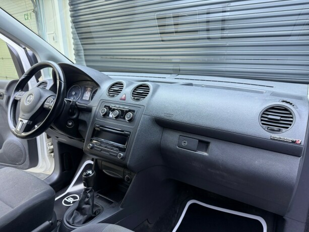 volkswagen-caddy-maxi-diesel-2015-big-10