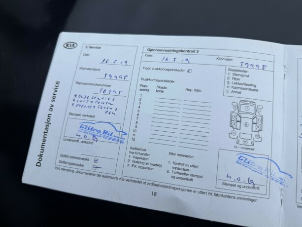 kia-rio-bensin-2013-big-36