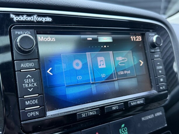mitsubishi-outlander-elektrisitetbensin-2015-big-18