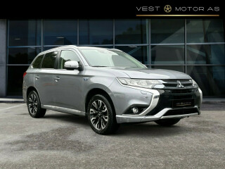 Mitsubishi | Outlander | Elektrisitet+bensin | 2017