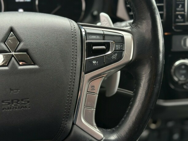 mitsubishi-outlander-elektrisitetbensin-2017-big-23