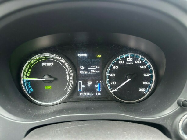 mitsubishi-outlander-elektrisitetbensin-2017-big-14