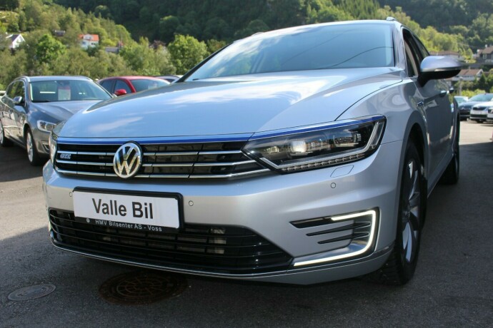 volkswagen-passat-elektrisitetbensin-2017-big-1