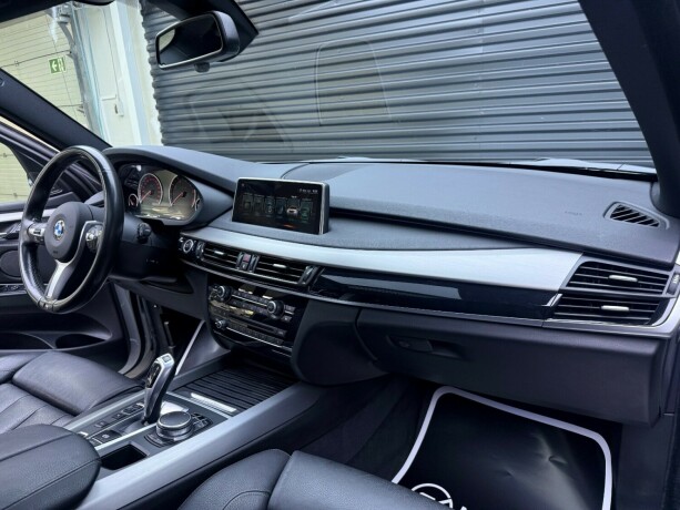 bmw-x5-elektrisitetbensin-2018-big-12