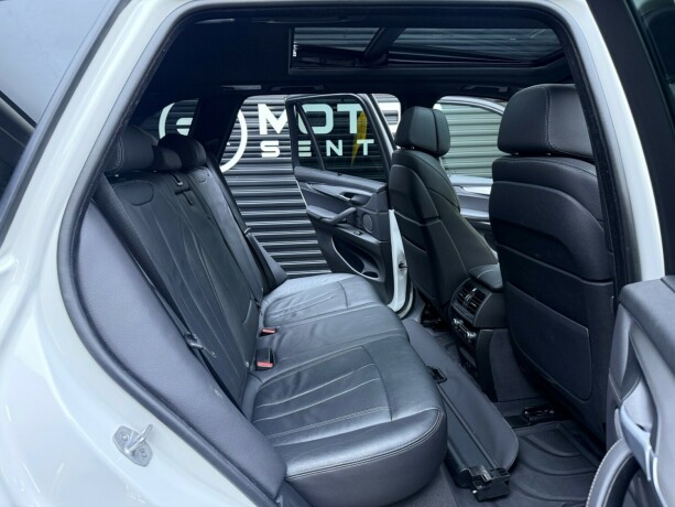 bmw-x5-elektrisitetbensin-2018-big-37