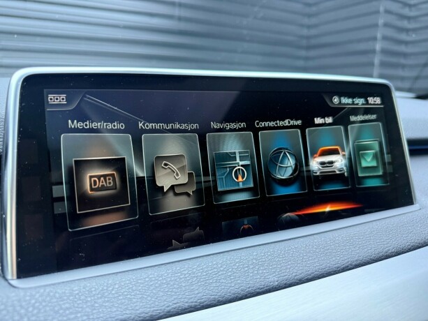 bmw-x5-elektrisitetbensin-2018-big-18