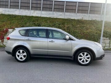 subaru-b9-tribeca-bensin-2006-big-6