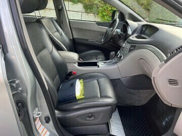 subaru-b9-tribeca-bensin-2006-big-23