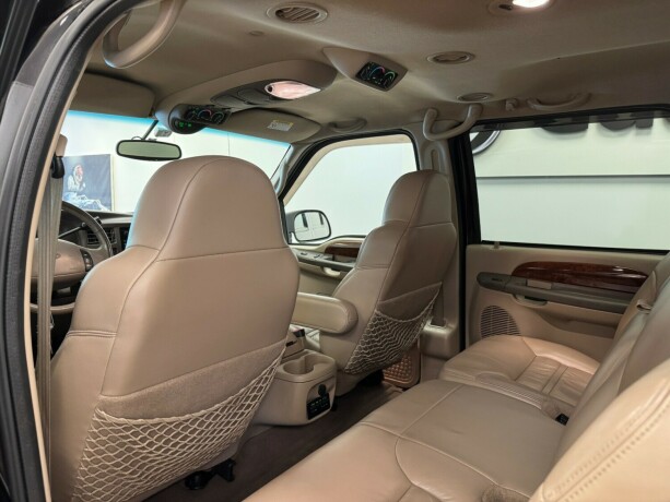 ford-excursion-bensin-2000-big-10