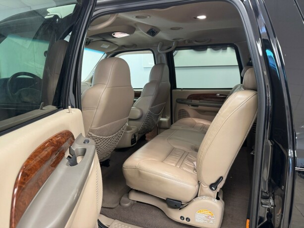 ford-excursion-bensin-2000-big-9