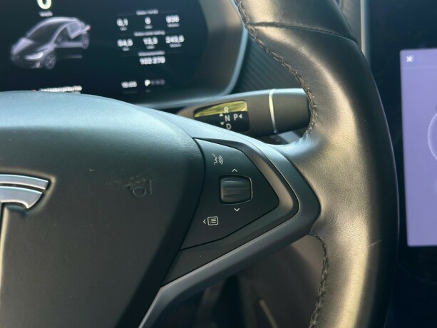 tesla-model-x-elektrisitet-2018-big-19