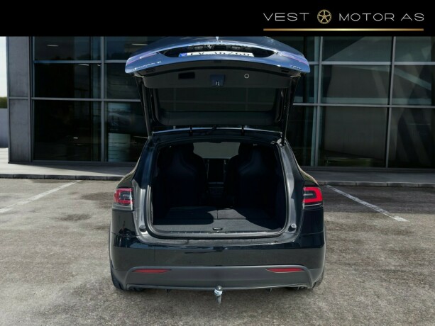 tesla-model-x-elektrisitet-2018-big-6
