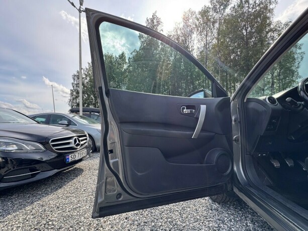 nissan-qashqai-diesel-2011-big-24