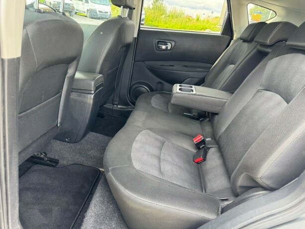 nissan-qashqai-diesel-2011-big-11