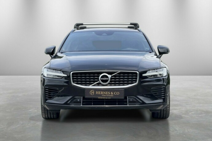 volvo-v60-elektrisitetbensin-2019-big-2