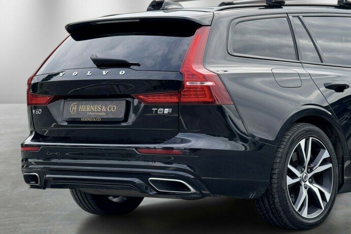 volvo-v60-elektrisitetbensin-2019-big-7