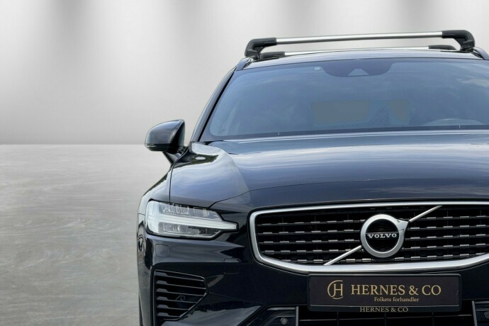 volvo-v60-elektrisitetbensin-2019-big-3