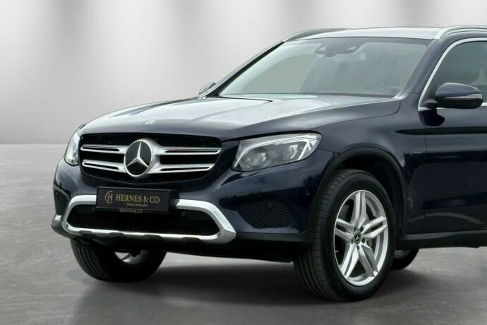 mercedes-benz-glc-elektrisitetbensin-2018-big-1