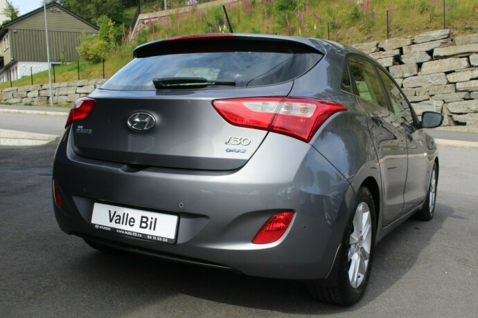hyundai-i30-diesel-2013-big-3