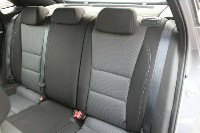 hyundai-i30-diesel-2013-big-5