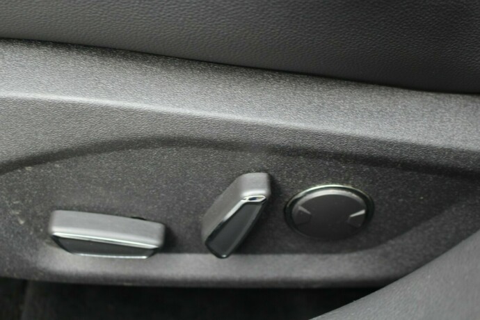 ford-mondeo-diesel-2015-big-14