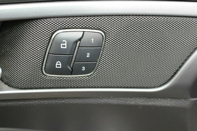 ford-mondeo-diesel-2015-big-12