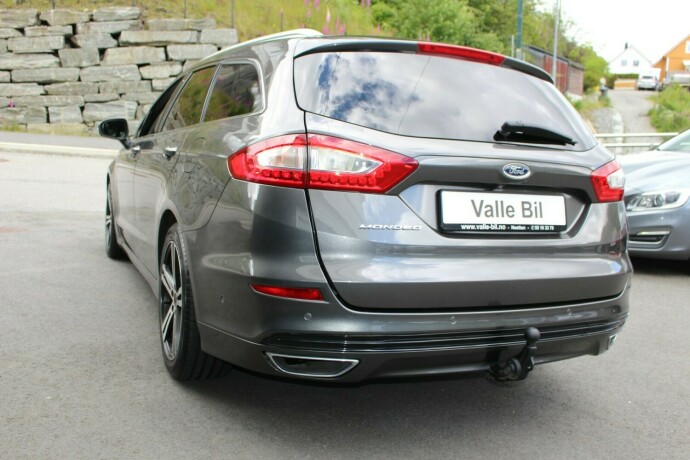 ford-mondeo-diesel-2015-big-4