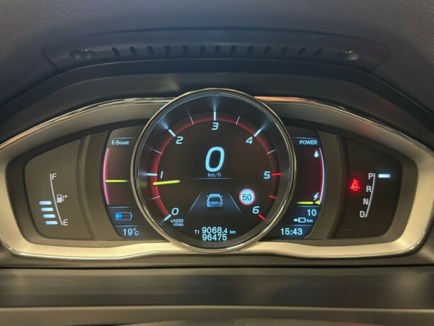 volvo-v60-elektrisitetdiesel-2015-big-25