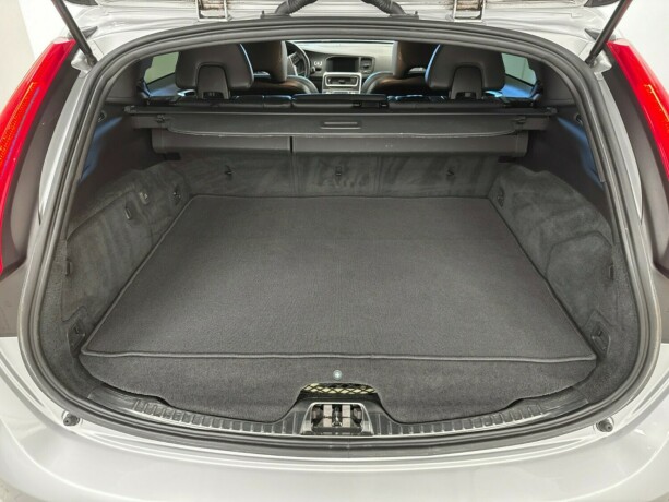 volvo-v60-elektrisitetdiesel-2015-big-28