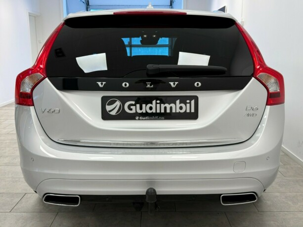 volvo-v60-elektrisitetdiesel-2015-big-4