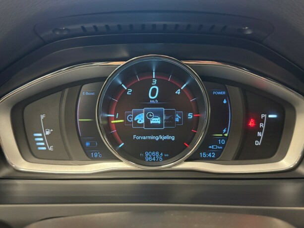 volvo-v60-elektrisitetdiesel-2015-big-24