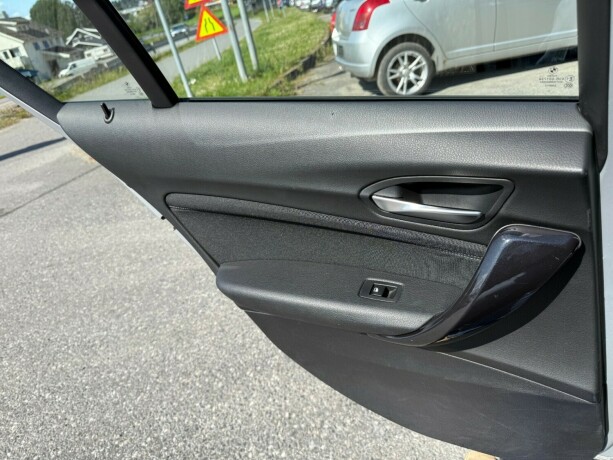 bmw-1-serie-bensin-2012-big-23
