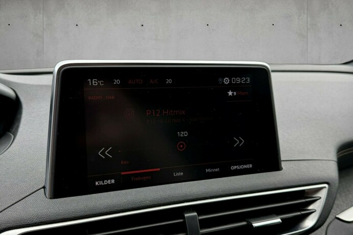 peugeot-3008-diesel-2019-big-13