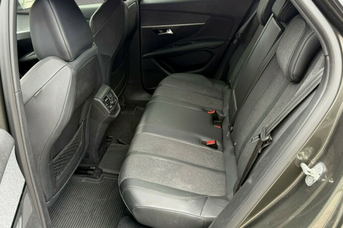 peugeot-3008-diesel-2019-big-10